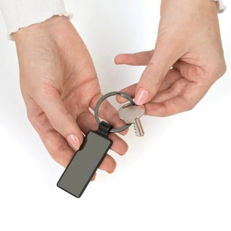 Chaveiro em Metal Cinza/Preto Personalizado