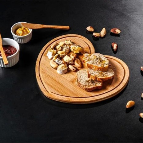 Kit para Petisco com Tábua em Formato Coração 5 Pçs Personalizado