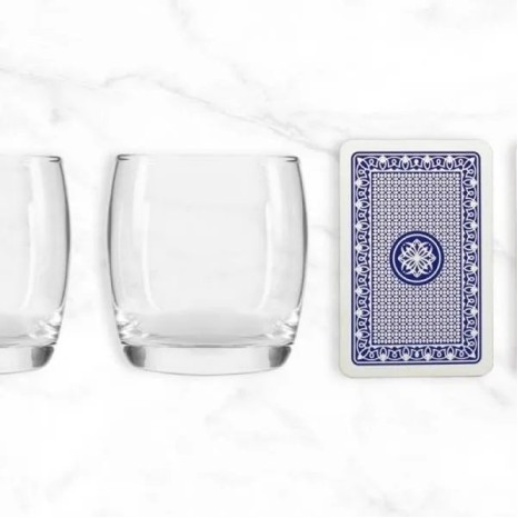 Kit Whisky com Baralho e Copos Personalizado