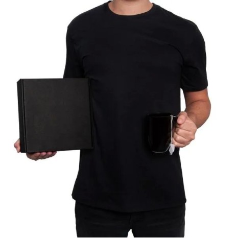 Kit Caneca em Cerâmica Preta e Camiseta 2 Pçs Personalizado