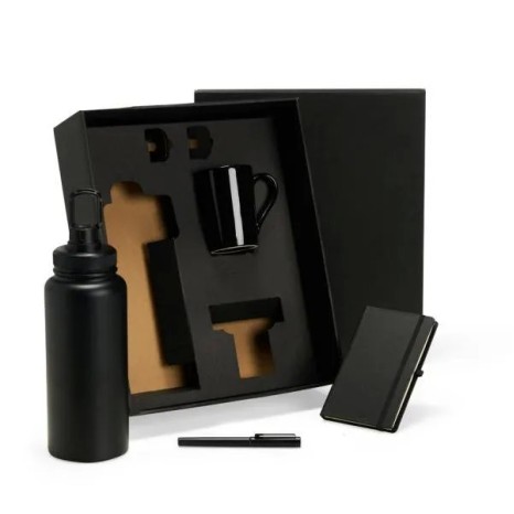 Kit Garrafa e Acessórios 4 Pçs Personalizado