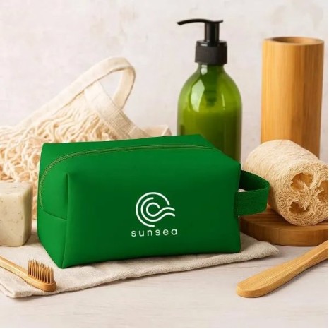 Necessaire com Alça em Material Sintético Verde Personalizado