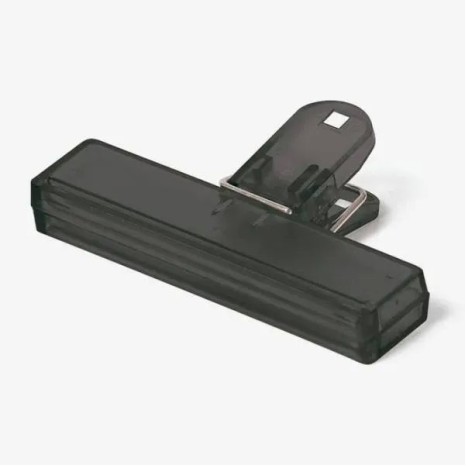 Prendedor de Embalagem em Poliestireno Fumê Personalizado