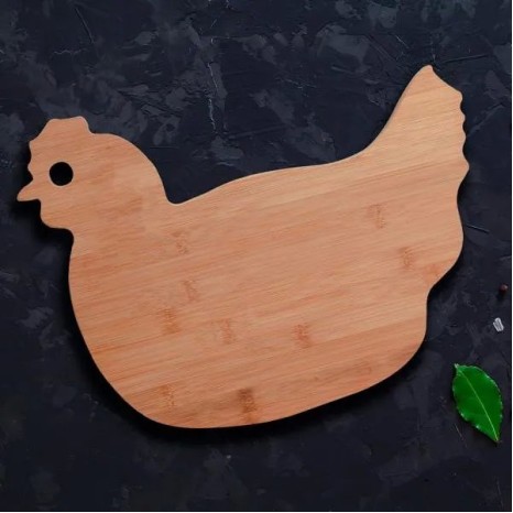 Tábua em Bambu com Formato de Galinha Personalizado